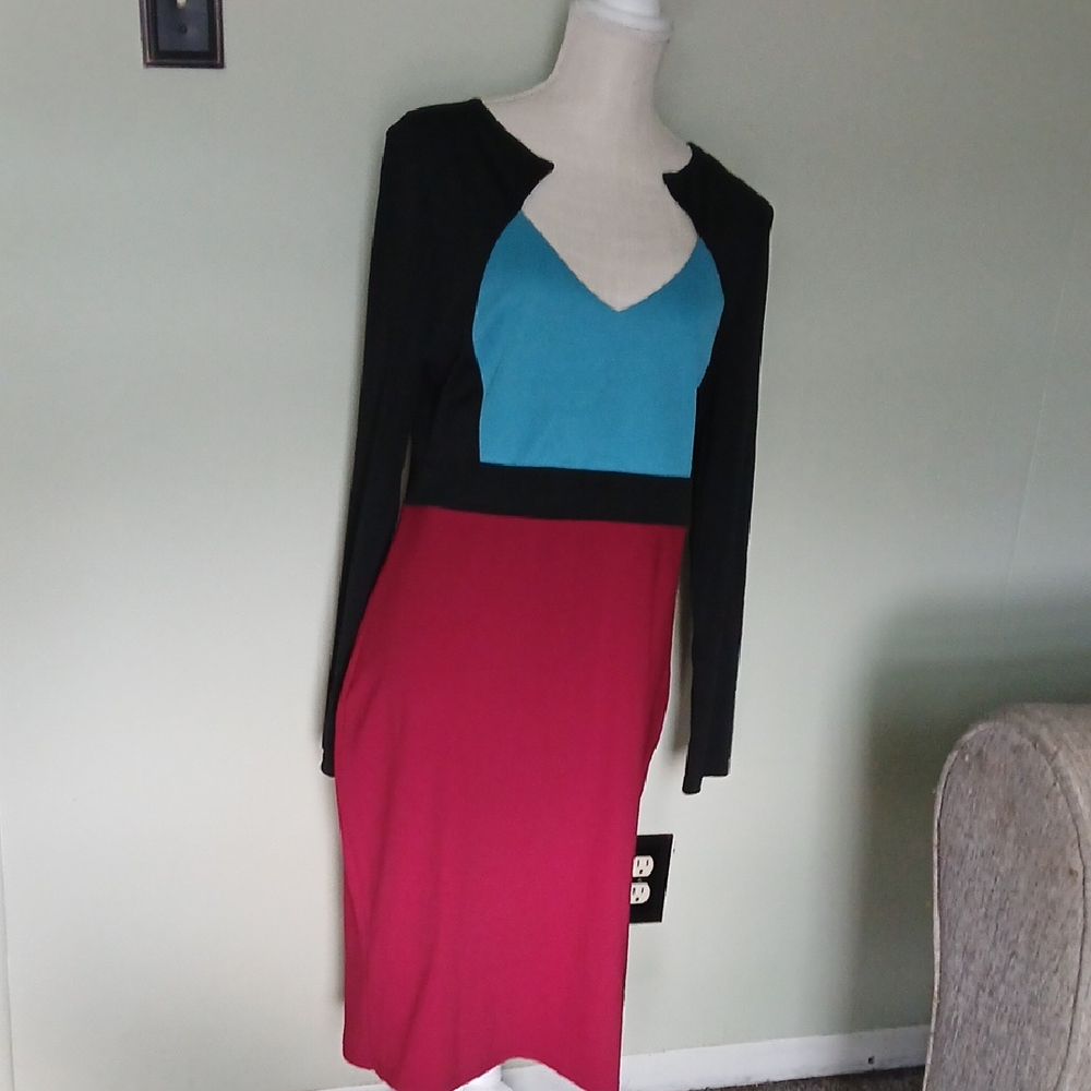 Long Sleeve V-Neck Sheath Dress Size 2X